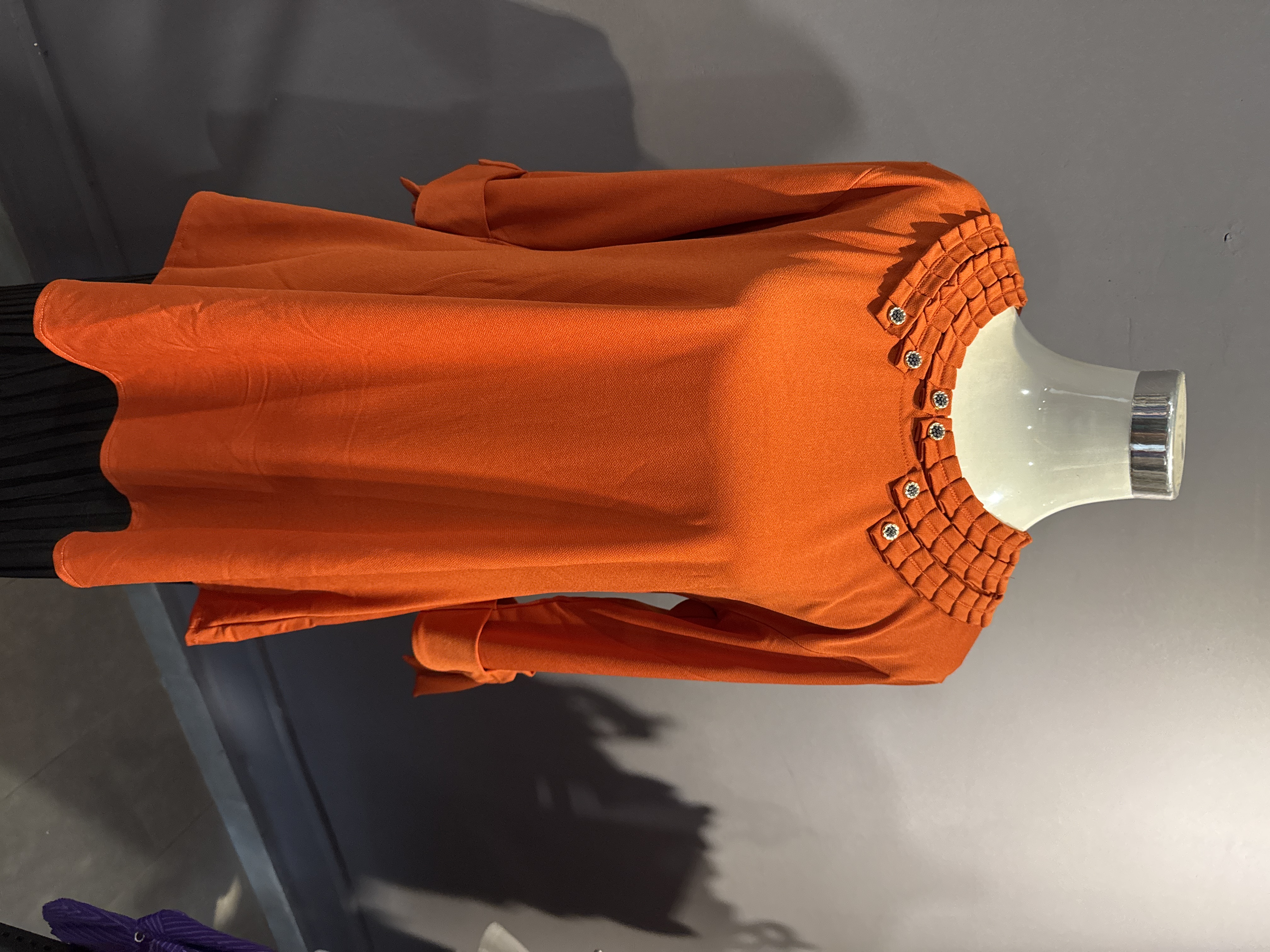 Malay-New style oren blouse with a pleated collar